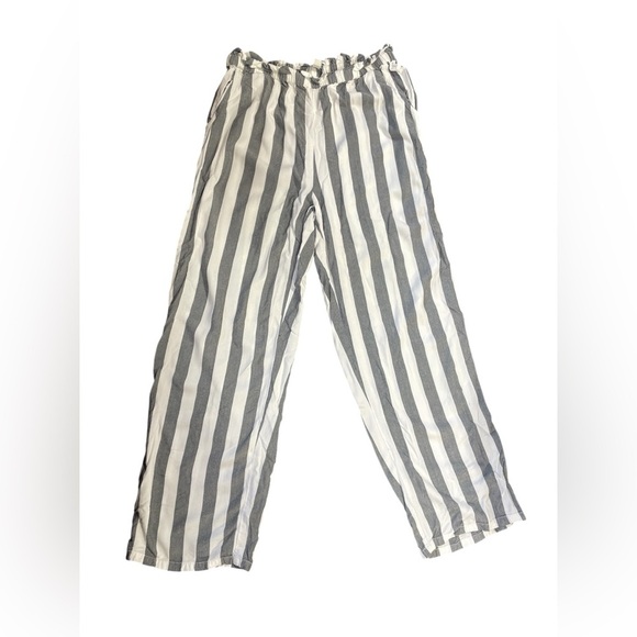 American Eagle Outfitters Pants - American Eagle Outfitters Kids Striped Pants - Black and White